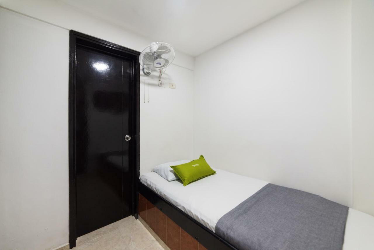 Ayenda 1122 Victoria Hotel Pereira Ngoại thất bức ảnh